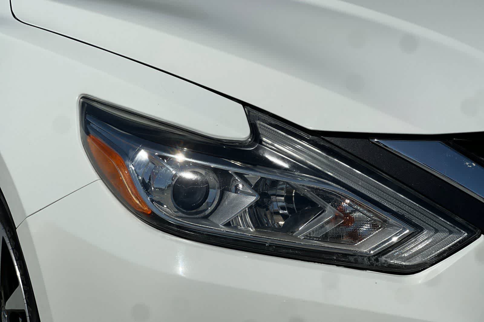 Used 2018 Nissan Altima 2.5 SL FWD image 33
