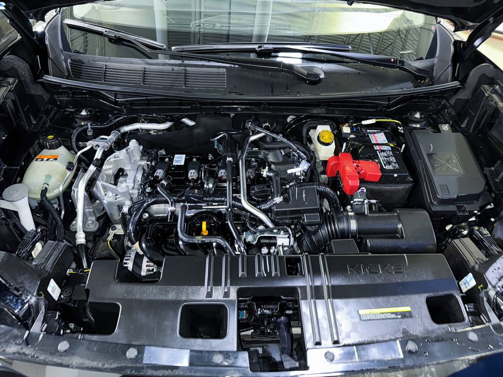Certified 2025 Nissan Kicks SV image 35