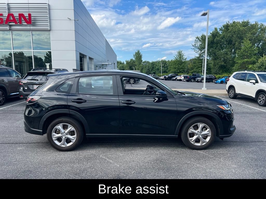 Used 2024 Honda HR-V LX image 10
