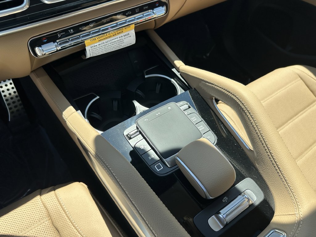 New 2026 Mercedes-Benz GLS 450 4MATIC image 33