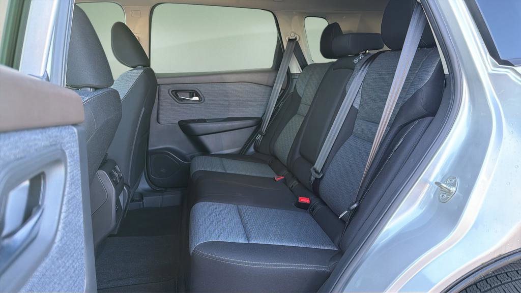 Certified 2023 Nissan Rogue SV AWD/4WD image 14