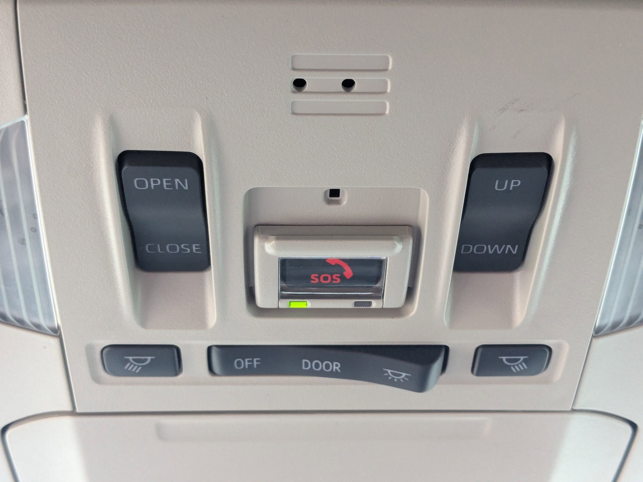 Used 2022 Toyota Highlander XLE image 27