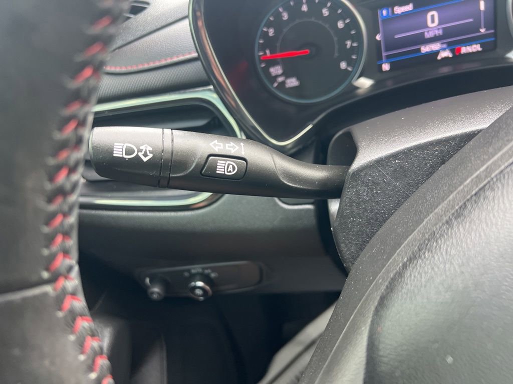 Used 2022 Chevrolet Equinox RS image 75