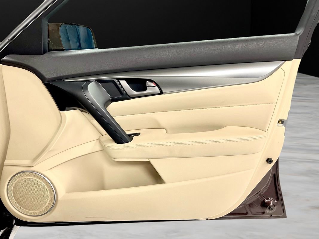 Used 2010 Acura TL w/ Technology Package image 39