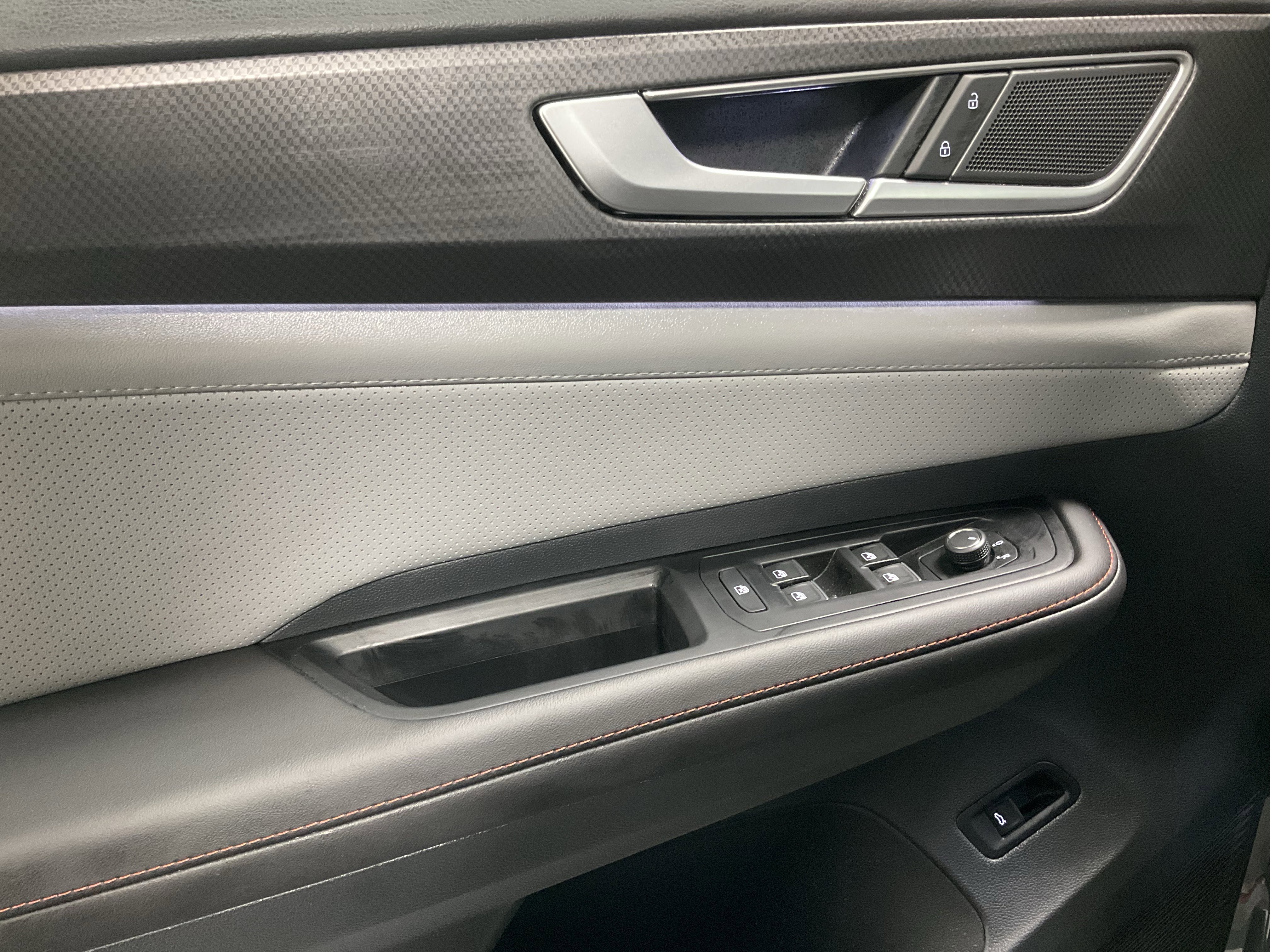 New 2026 Volkswagen Atlas Peak Edition AWD/4WD image 15