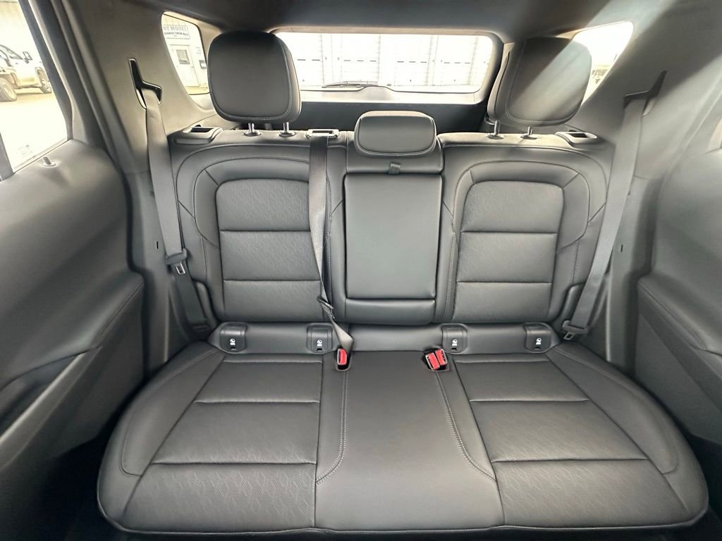 New 2026 Chevrolet Equinox LT w/ Convenience Package II image 22