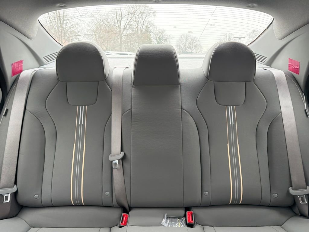 Used 2026 Hyundai Elantra Sport image 33