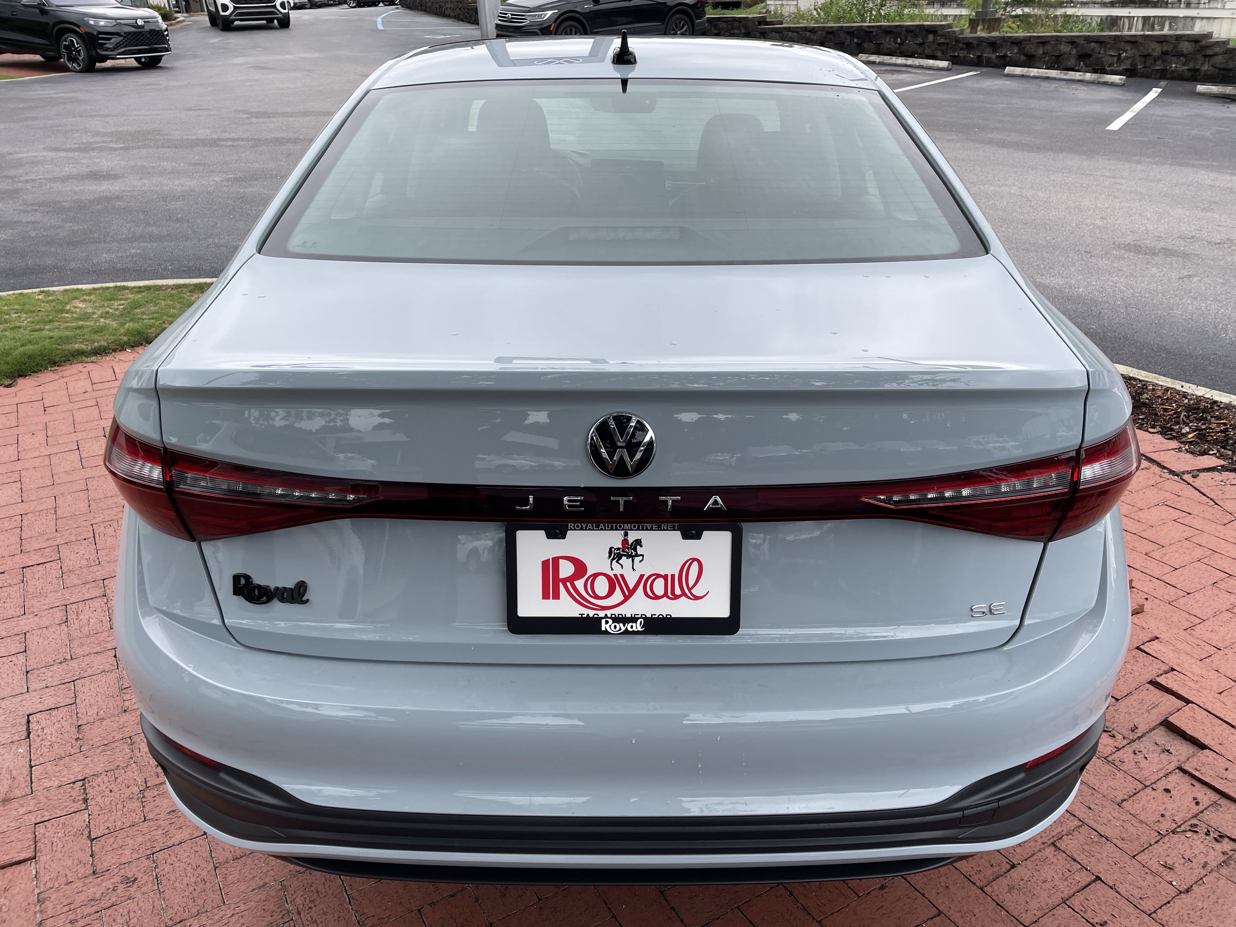 New 2026 Volkswagen Jetta SE FWD image 5