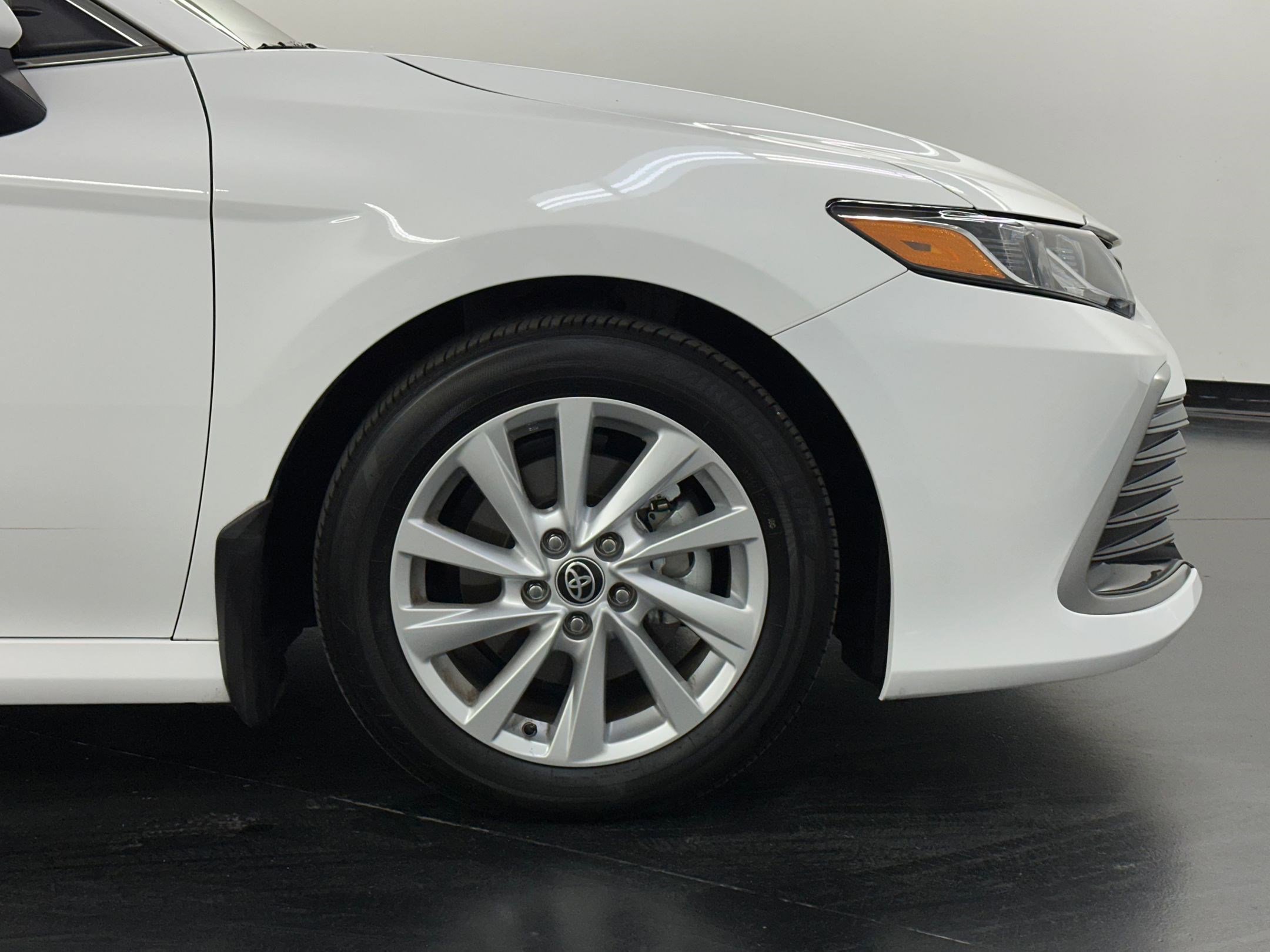 Used 2023 Toyota Camry LE image 23