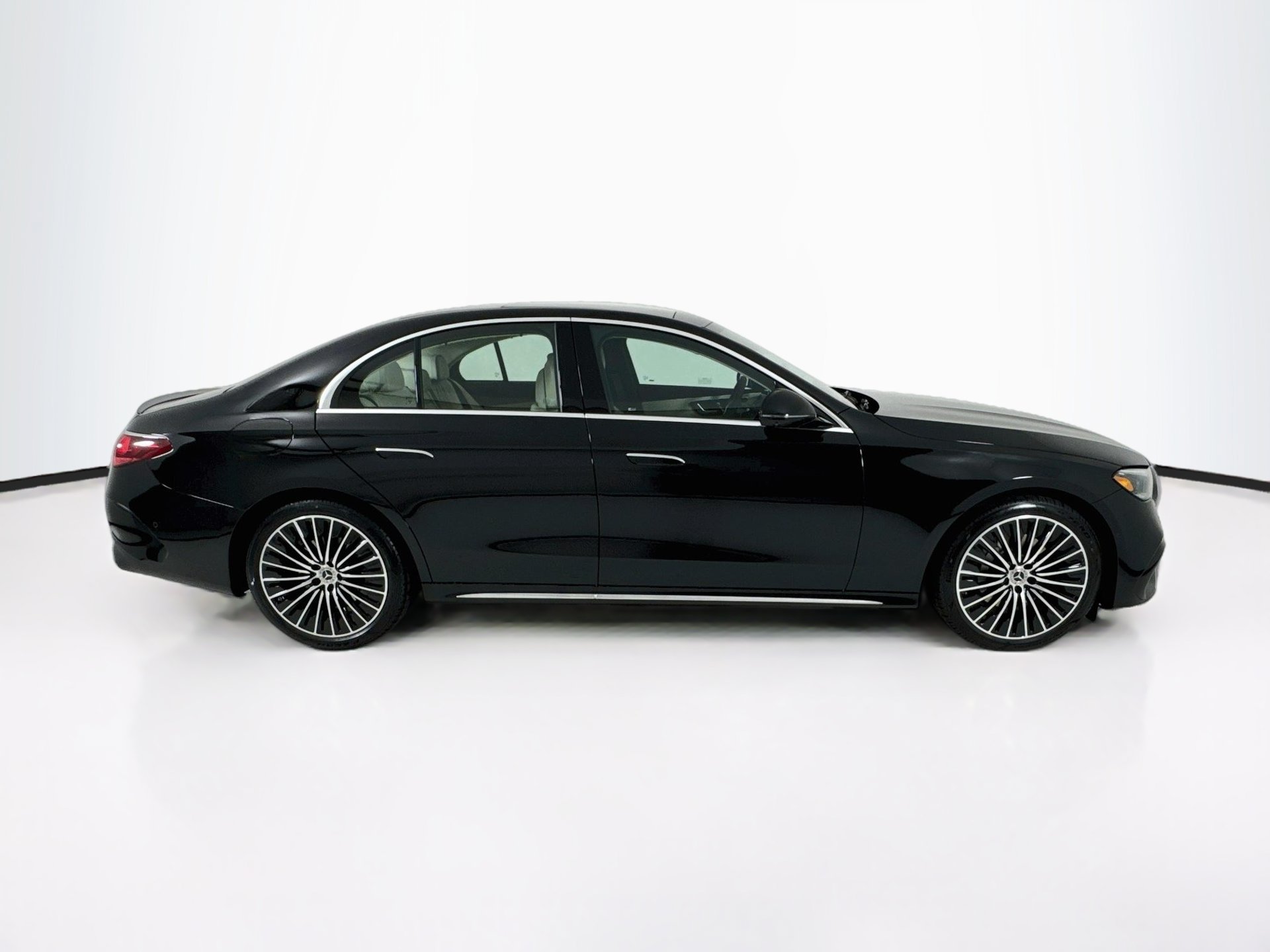 New 2027 Mercedes-Benz E 350 Sedan image 9