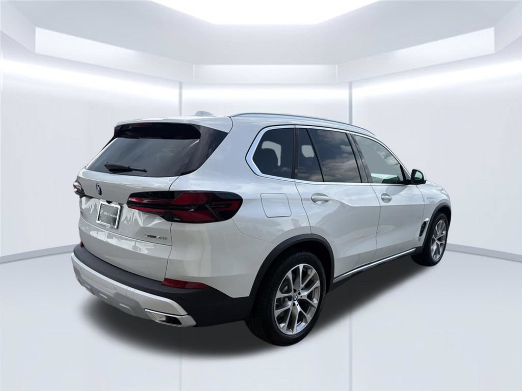 New 2026 BMW X5 sDrive40i w/ Premium Package RWD image 6