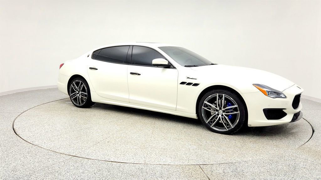 Used 2022 Maserati Quattroporte Modena image 3