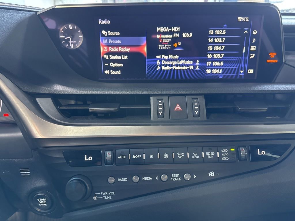 Used 2019 Lexus ES 350 w/ Premium Package FWD image 40