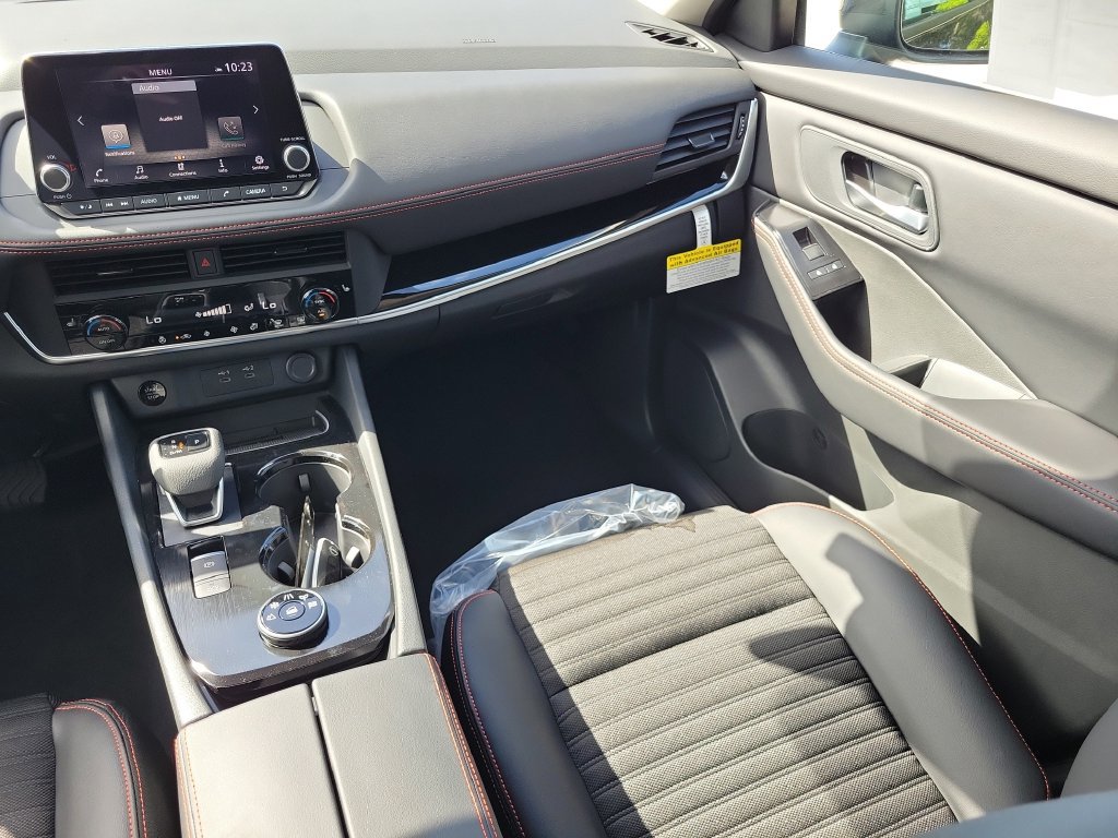 New 2026 Nissan Rogue SV w/ Rock Creek Premium Package AWD/4WD image 20