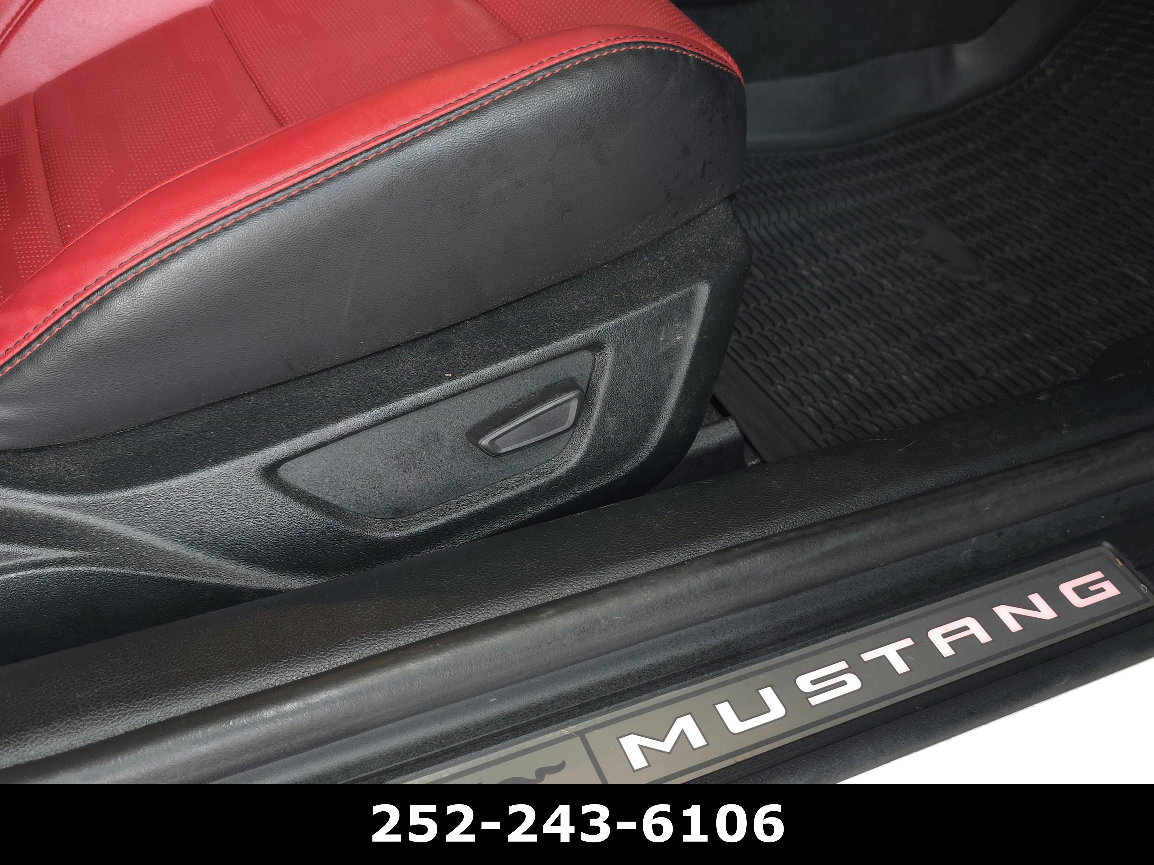 Used 2022 Ford Mustang GT Premium w/ Equipment Group 401A RWD image 39
