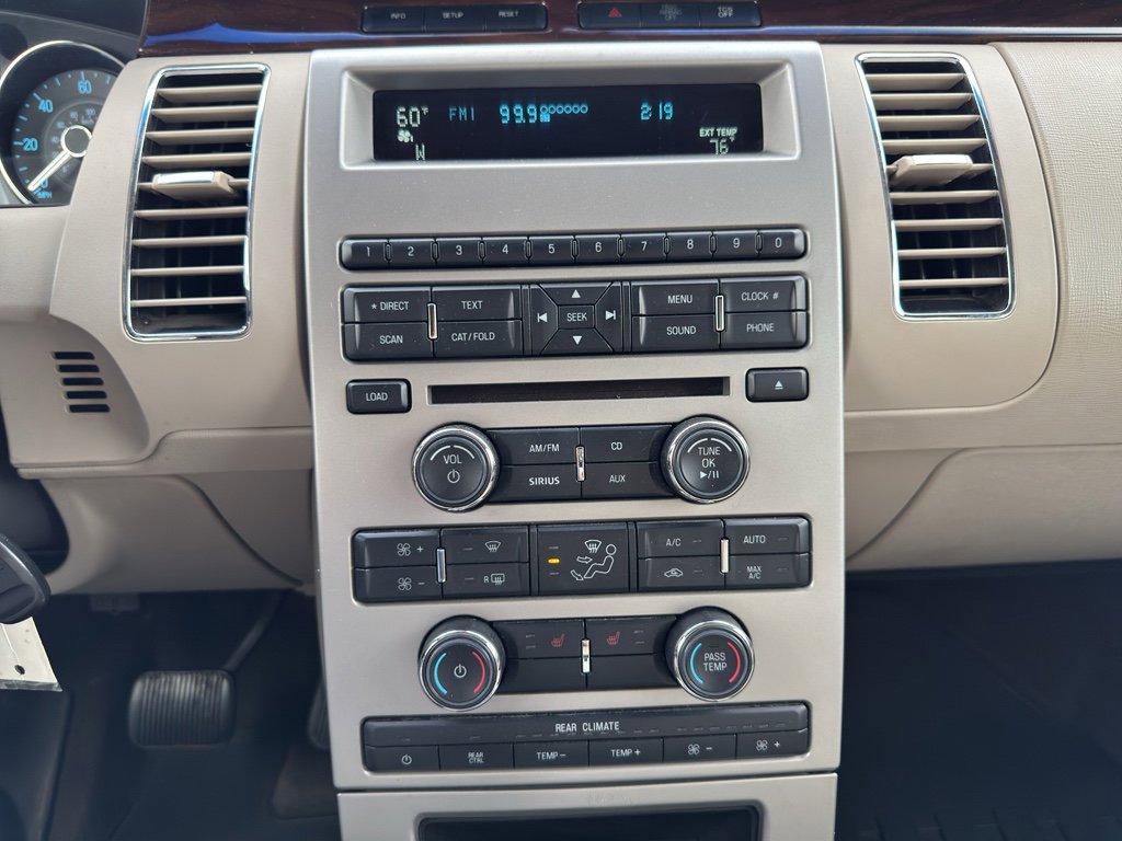 Used 2011 Ford Flex SEL w/ Rapid Spec Order Code image 21