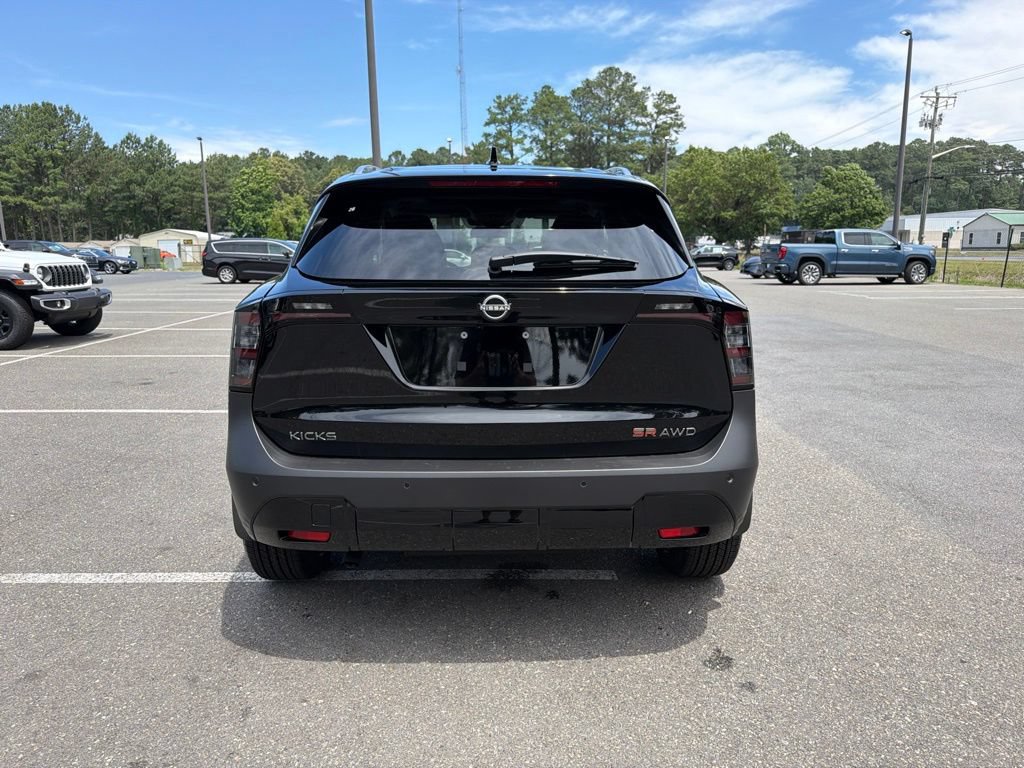 New 2026 Nissan Kicks SR w/ SR Premium Package AWD/4WD image 5