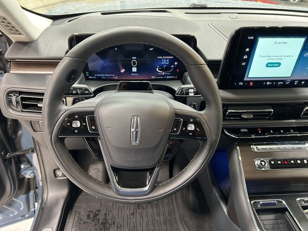 Used 2025 Lincoln Aviator Reserve w/ Equipment Group 201A image 15