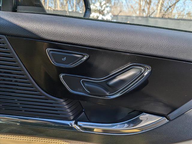 Certified 2022 Lincoln Corsair Reserve w/ Equipment Group 201A image 12