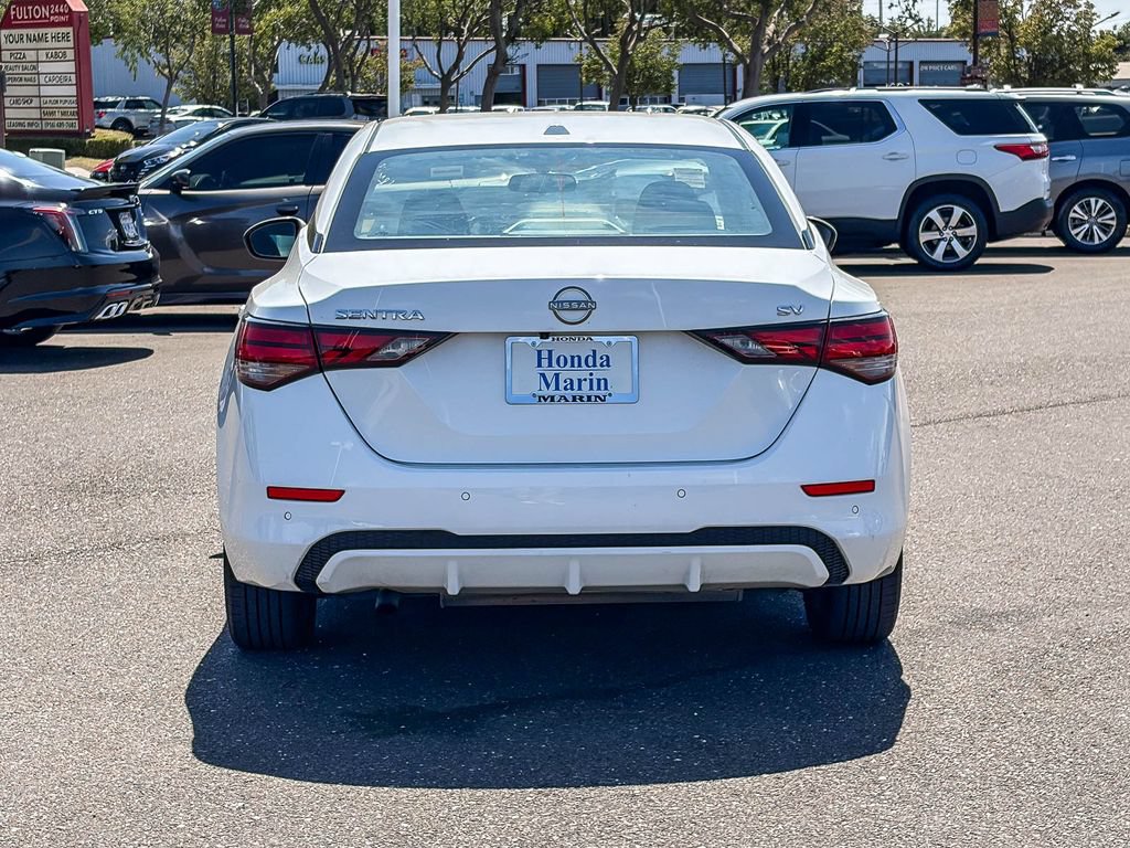 Used 2024 Nissan Sentra SV FWD image 3