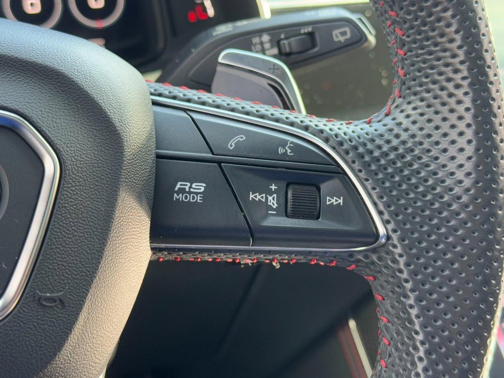 Used 2021 Audi RS Q8 4.0 TFSI quattro image 30