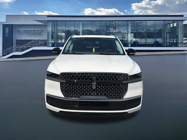 New 2027 Lincoln Navigator L Reserve AWD/4WD image 2