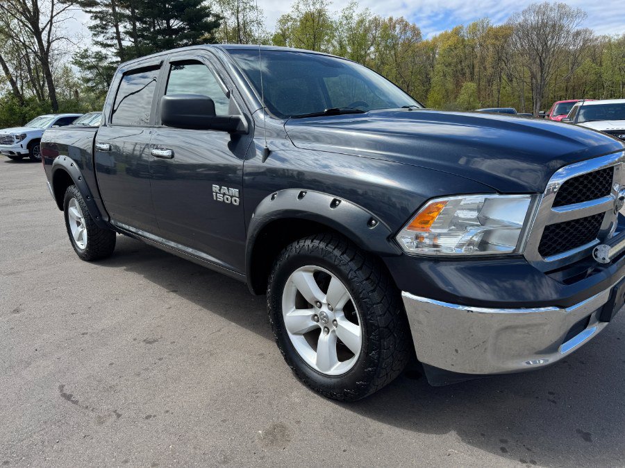 Used 2017 RAM 1500 Classic SLT AWD/4WD image 12
