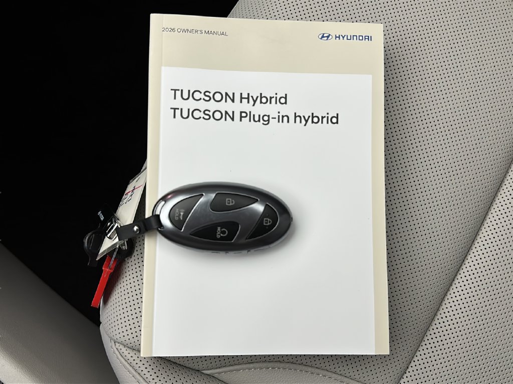 New 2026 Hyundai Tucson Limited w/ Tow & Go Package AWD/4WD image 32
