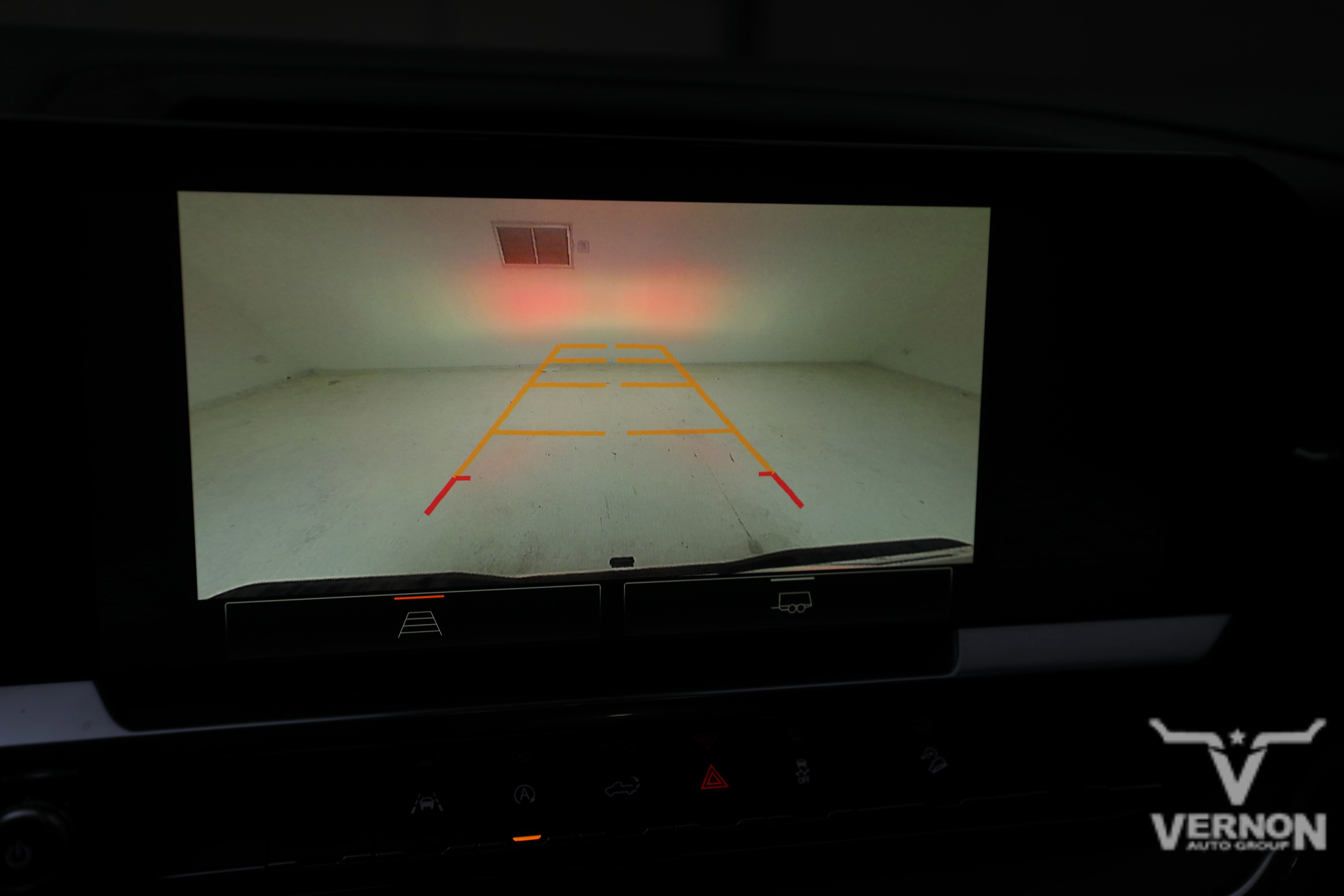 Used 2023 GMC Sierra 1500 SLT w/ SLT Premium Package image 28