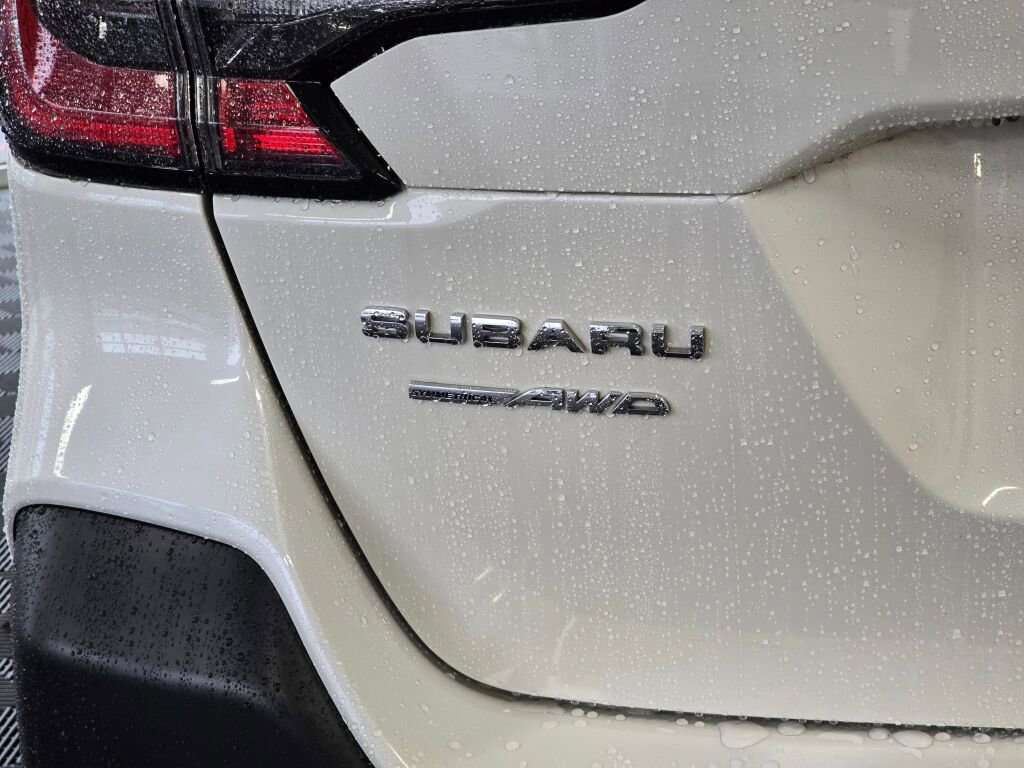 Used 2022 Subaru Outback Limited image 13