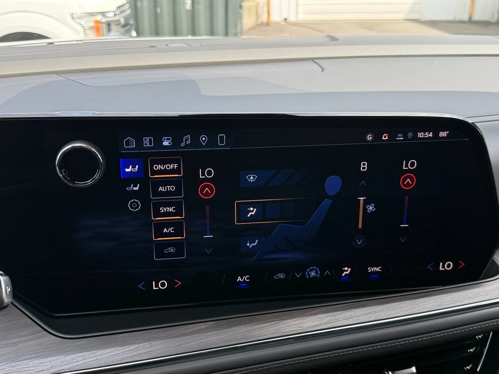 New 2026 Chevrolet Suburban LS AWD/4WD image 16