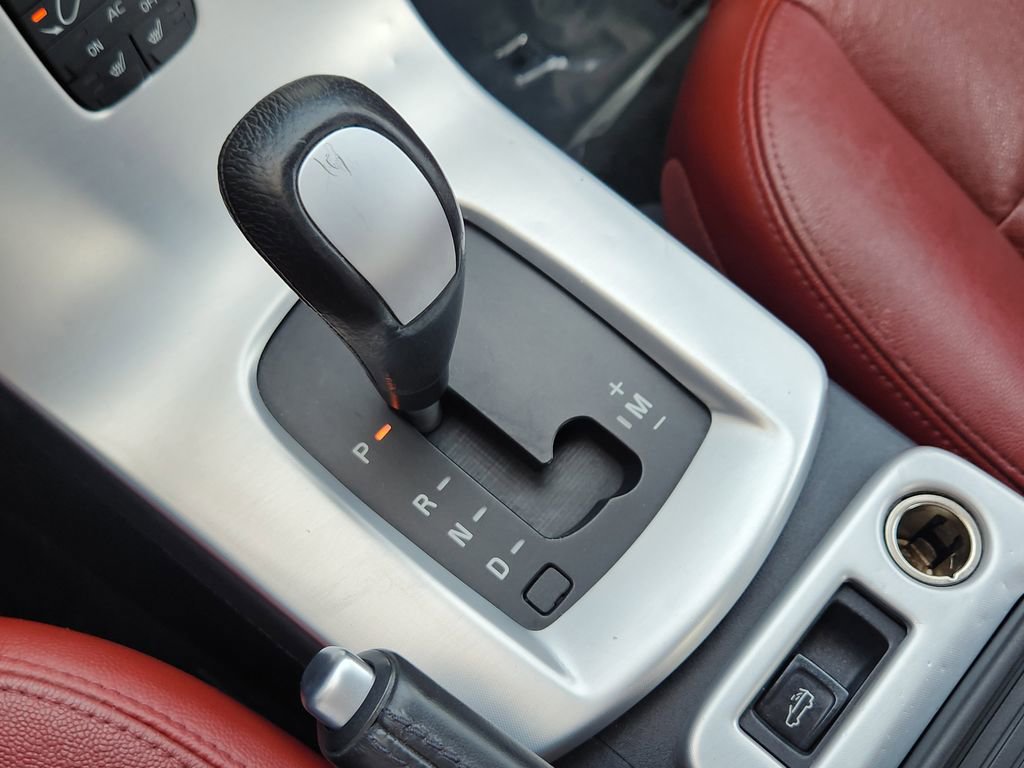 Used 2012 Volvo C70 T5 image 10