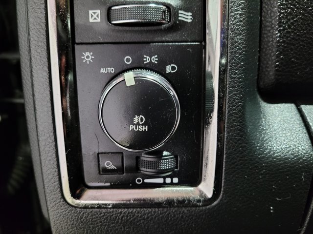 Used 2013 RAM 1500 Sport w/ Sport Premium Group image 41