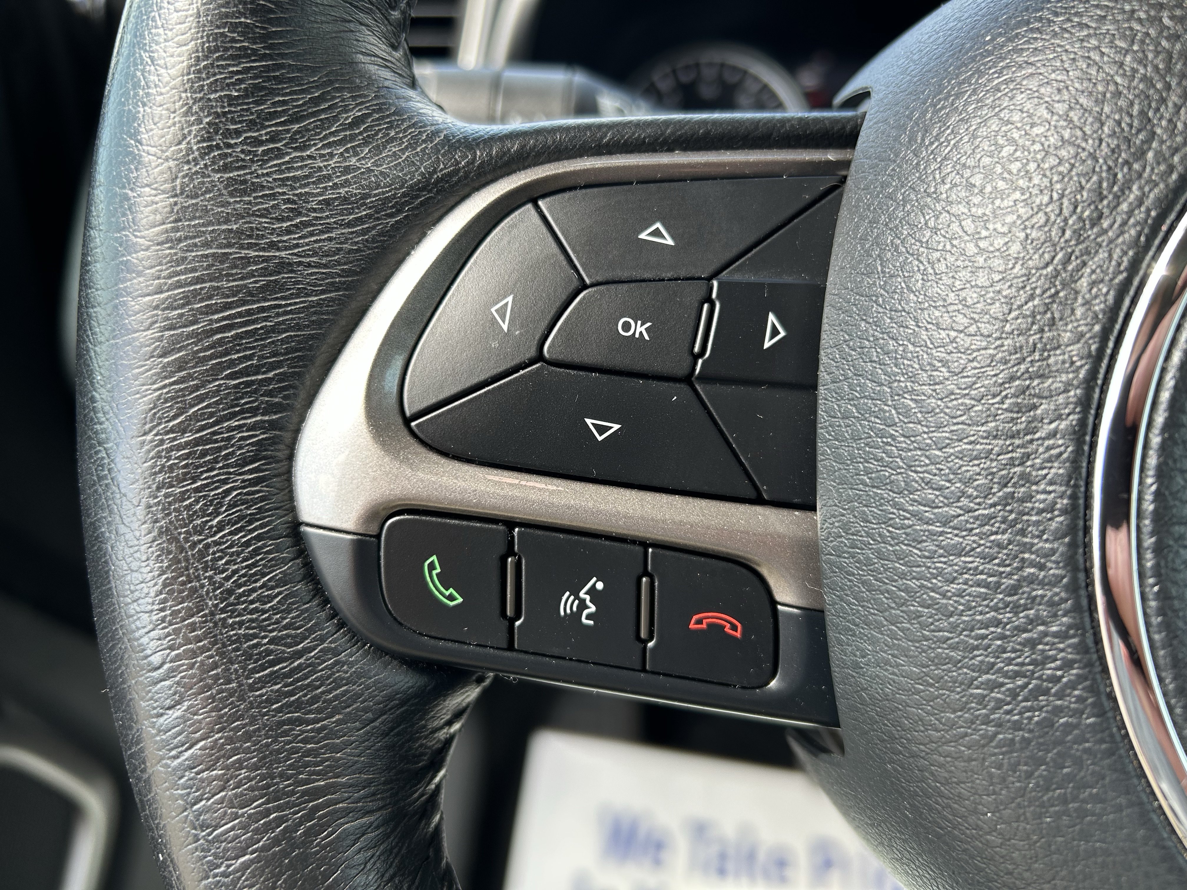 Used 2022 Jeep Renegade Latitude w/ Convenience Group AWD/4WD image 24