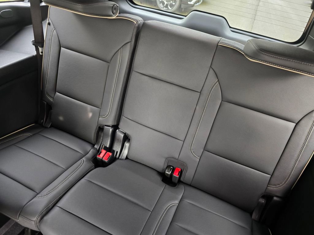 New 2026 GMC Yukon Elevation AWD/4WD image 20