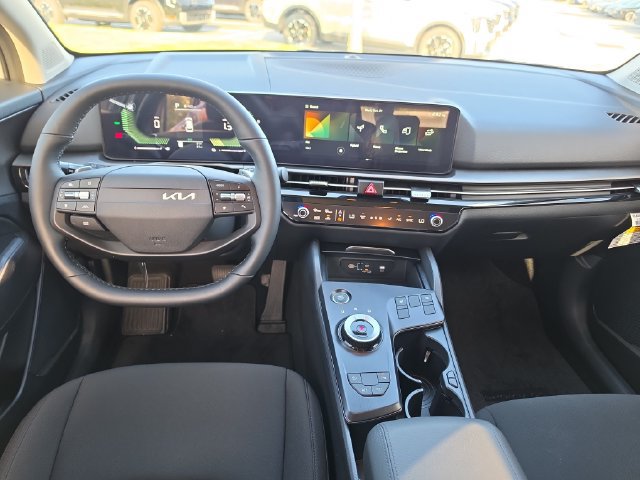 New 2027 Kia Sportage S FWD image 7