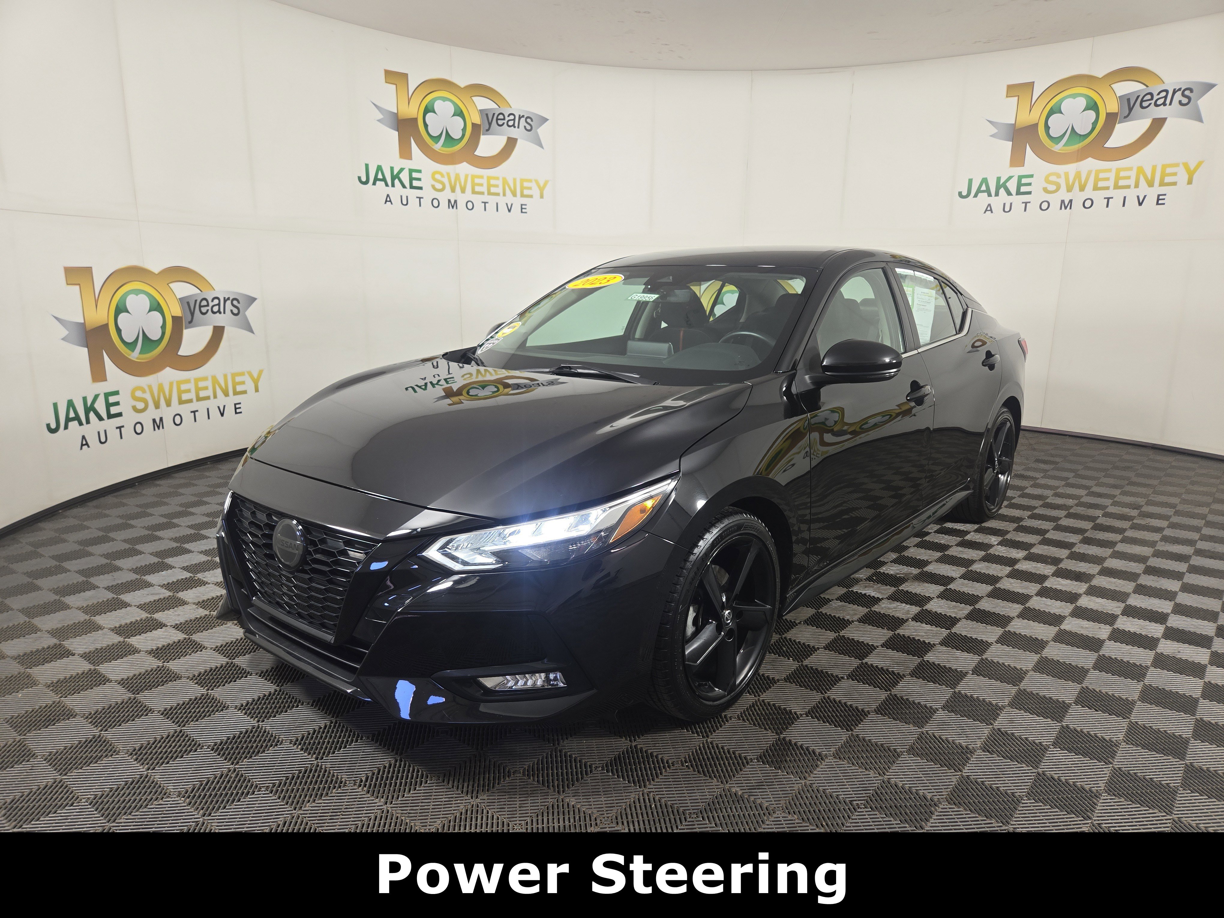 Used 2023 Nissan Sentra SR w/ Midnight Edition Package image 3