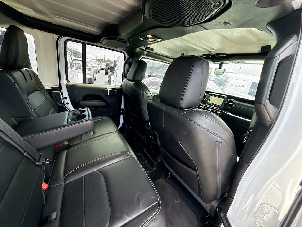Used 2023 Jeep Wrangler Unlimited Sahara w/ Cold Weather Group image 32