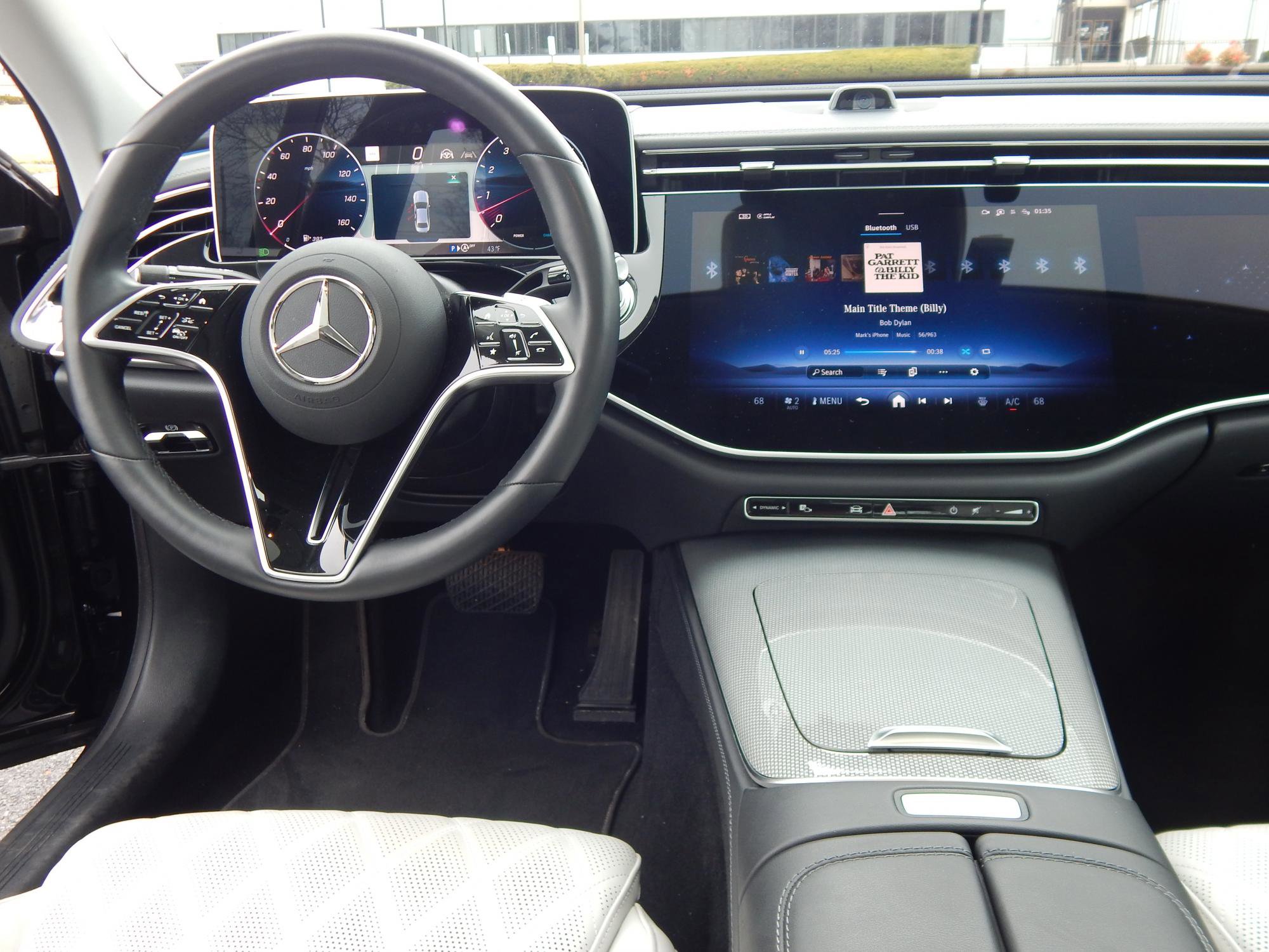 Used 2024 Mercedes-Benz E 450 SEDAN 4-DR image 27