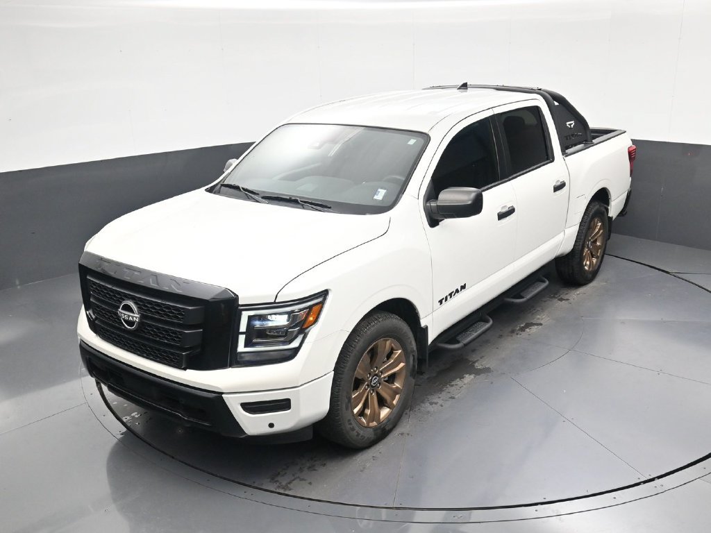 Certified 2024 Nissan Titan SV w/ SV Bronze Edition Package RWD image 29