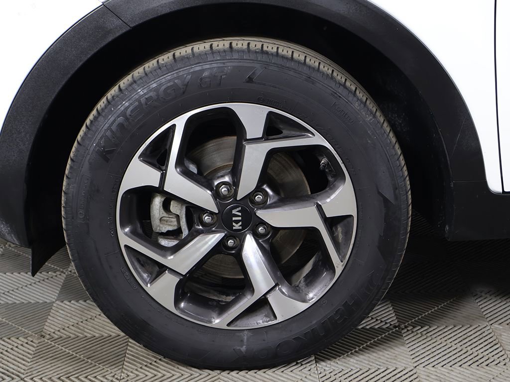 Used 2022 Kia Sportage LX image 16