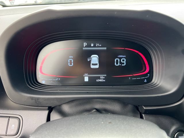 Used 2023 Hyundai Venue Limited w/ Cargo Package FWD image 16