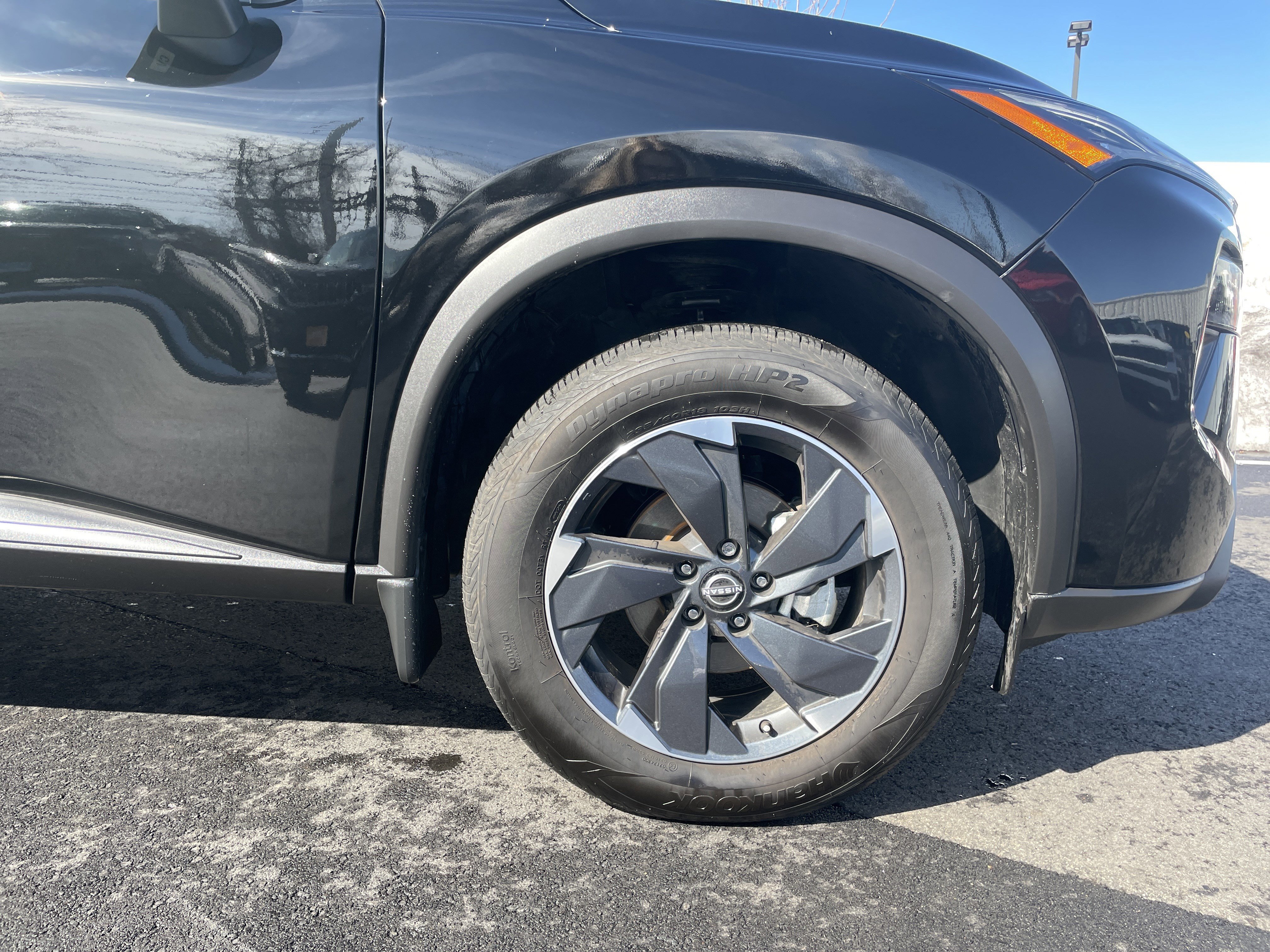 Used 2026 Nissan Rogue SV image 7