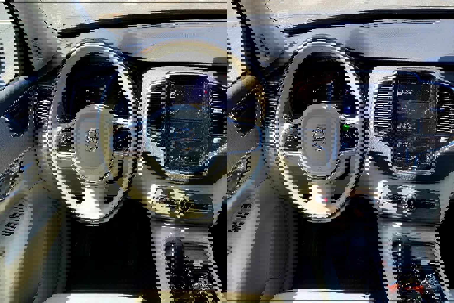 Certified 2023 Volvo XC90 B6 Plus w/ Protection Package image 5