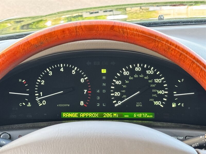 Used 2000 Lexus LS 400 RWD image 27