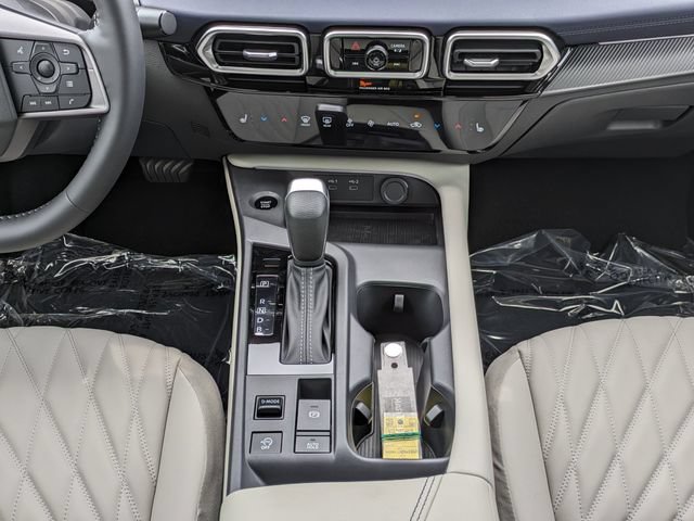 New 2026 Nissan Sentra SL w/ Floor Mat Package FWD image 19