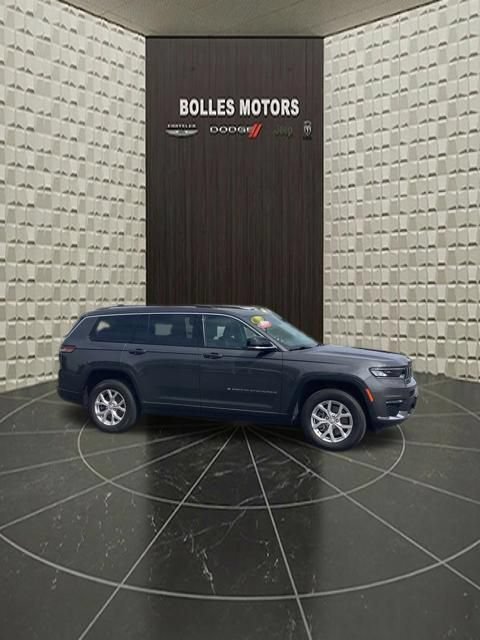 Certified 2023 Jeep Grand Cherokee L Limited AWD/4WD image 3