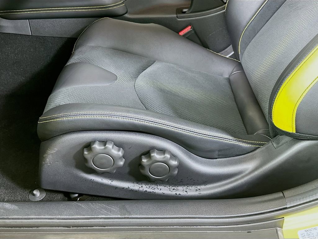 Used 2023 Nissan Z w/ Floor Mat Package (L93) RWD image 20