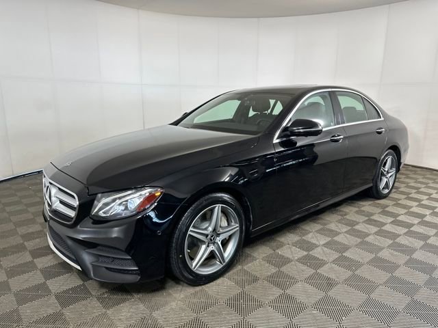 Used 2019 Mercedes-Benz E 300 4MATIC image 7
