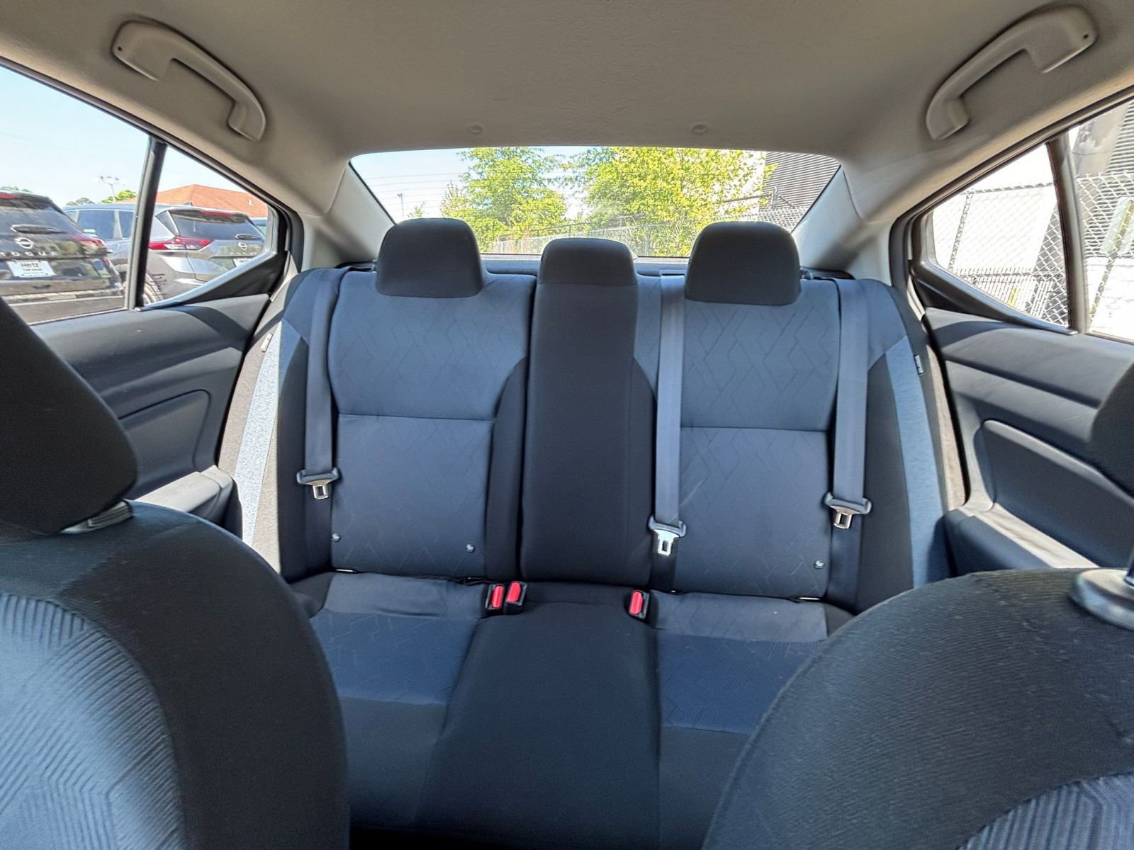 Used 2025 Nissan Versa SV FWD image 36